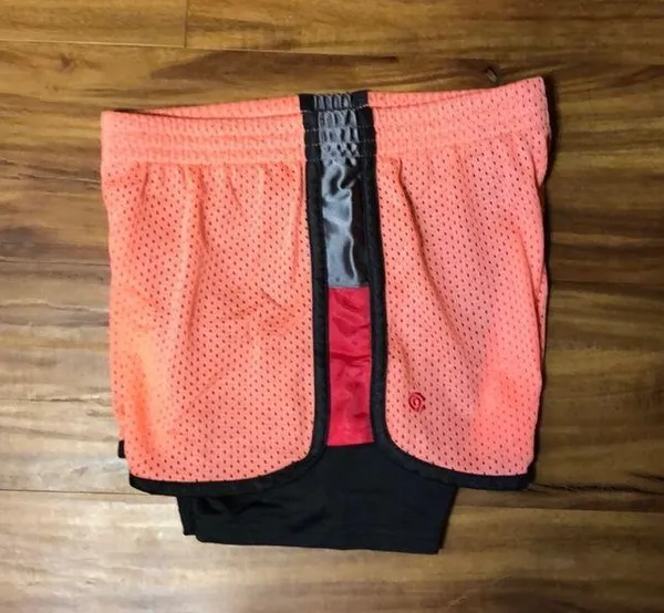 Champion NWOT Girls Shorts - Image 3