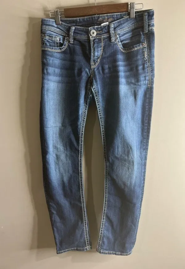 Silver jeans Berkley straight size 29 x 32 - Image 2