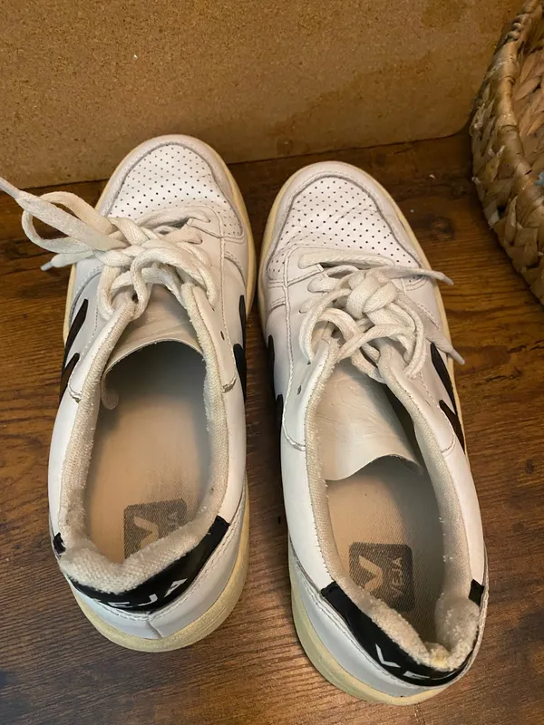 Veja V-10 Leather Sneakers White/Blue, Men's Size 8 - Image 4