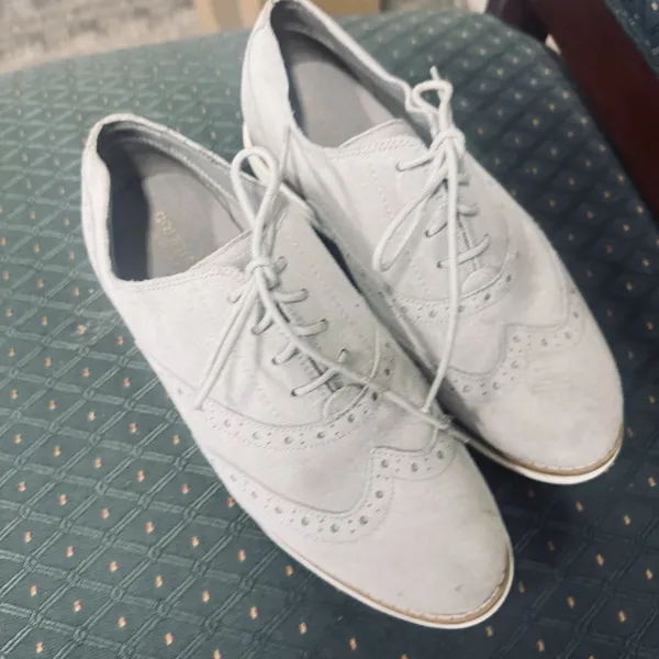 Cole‎ Haan Shoes Women's Lunargrand Wing Tip Oxford Gray Suede Lace up sz 5B - Image 2