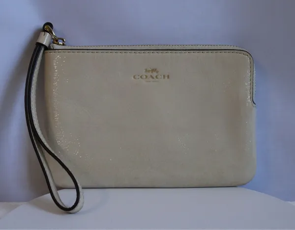 Coach Cream Leather Zip Wristlet Pouch Wallet - Image 5