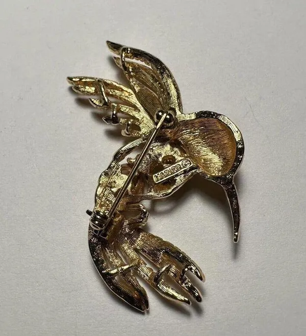Napier Hummingbird Bird Multi Color Rhinestone Gold Tone Brooch Pin Signed - Image 8