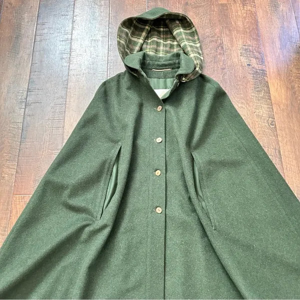 COJANA London wool / cashmere blend cape, made in England, one size - Image 7