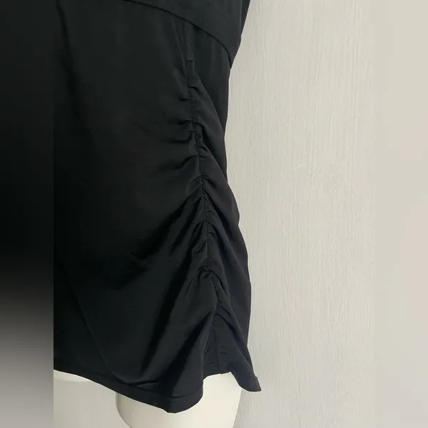 Athleta Black Swim Top - Image 5