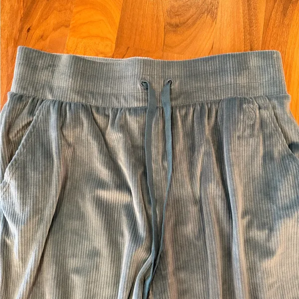 Victoria’s Secret on point velour‎ jogger pant teal ribbed size medium - Image 3
