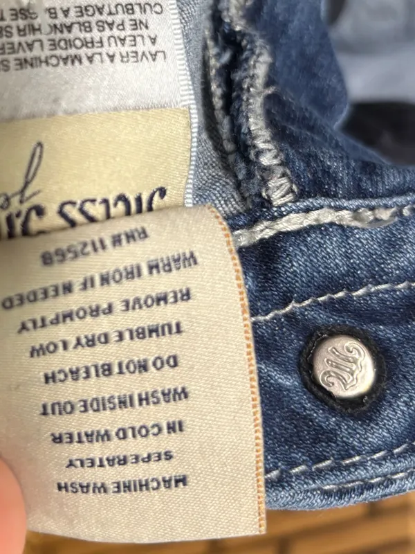 Miss Me Bootcut Jeans Size 31 - Image 8