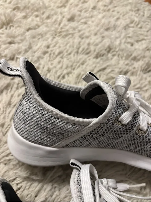 adidas Cloudfoam Sneakers Women’s Size 6.5 Grey and White Knit Lace-Up Sneakers - Image 5