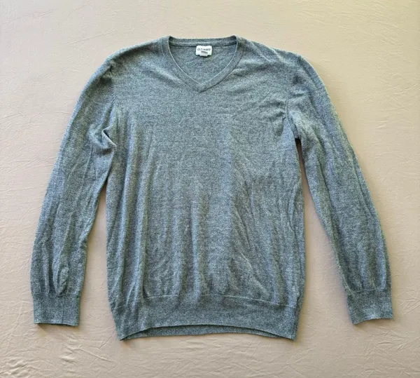 Old Navy V-Neck Sweater - Image 2