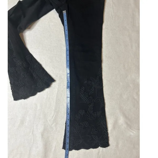 William Rast Black Embroidered Crop Flare Jeans Size 25 Boho Scalloped Hem Denim - Image 9