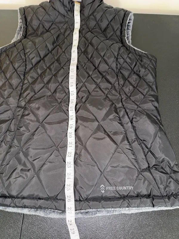 Free Country Women's Quilted Full Zip Vest Black Sherpa Lined Size L - Image 6