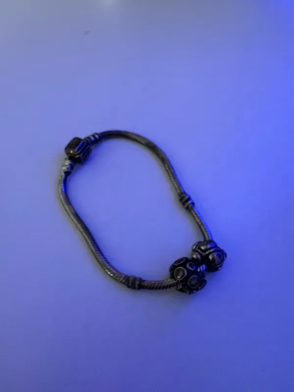 Pandora bracelet needs to be cleaned - Image 2