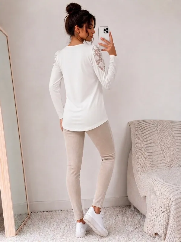 Elegant White Lined Lace & Pearl Long Sleeve Blouse - Coquette Style (Asian M) - Image 4
