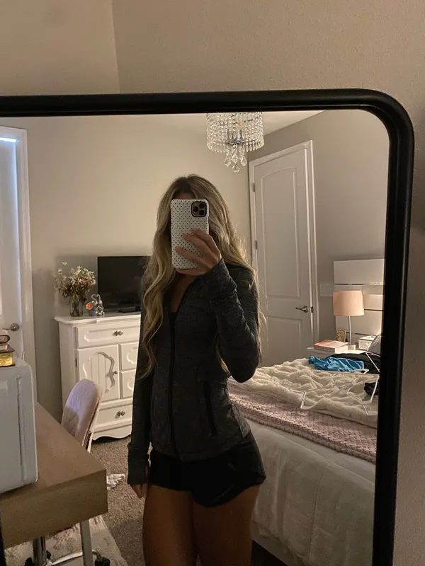 Lululemon Jacket Define - Image 4