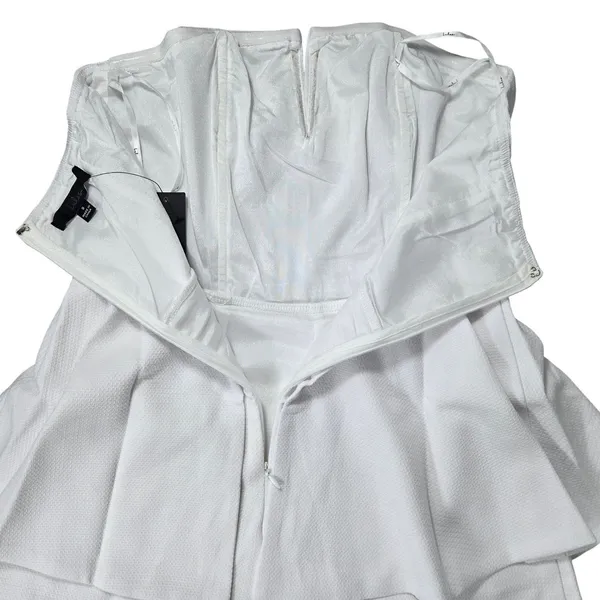 Lulus Where You Are White Strapless Romper Skort Y13152 Small NWT - Image 5