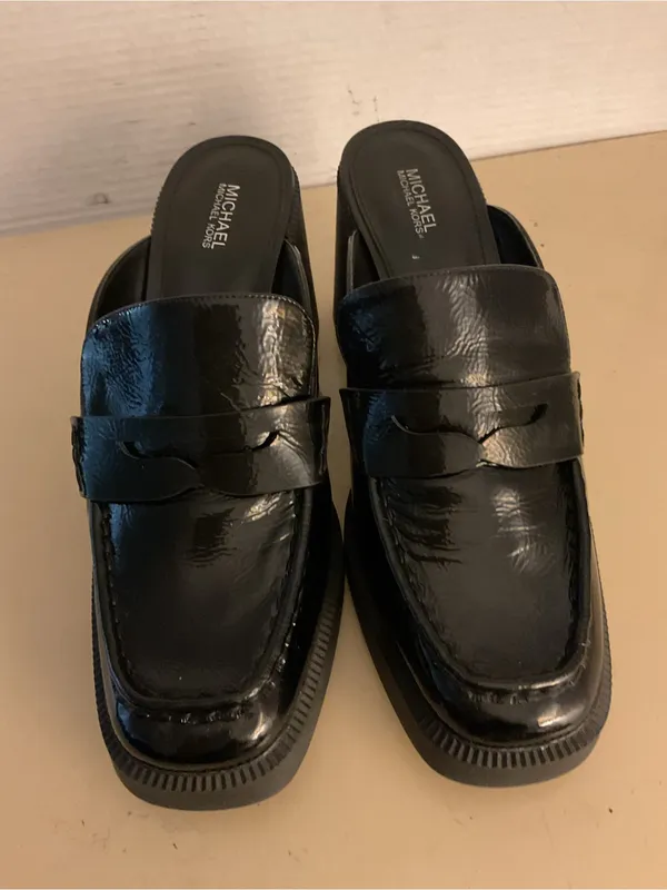 Michael Kors women black leather glossy platform mule heel shoes US 10 - Image 7