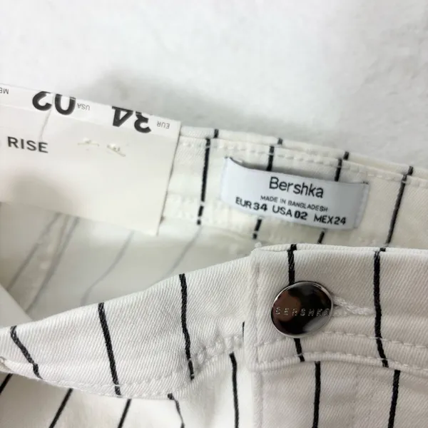 Bershka High Rise Jegging White Stripe Denim Pants‎ size 02' - Image 7
