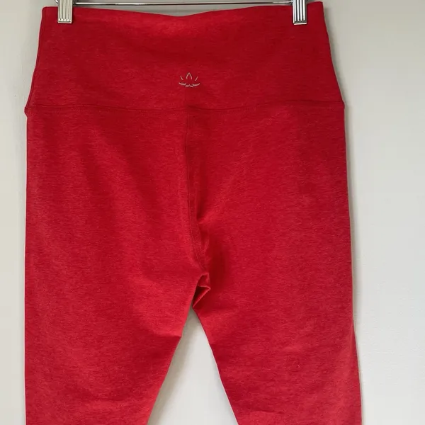Beyond Yoga Athletic Leggings Made in USA Red 24" Inseam Ankle Women's Size XL - Image 4