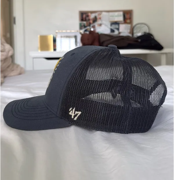 ’47 Brand Notre Dame vintage trucker hat - Image 2