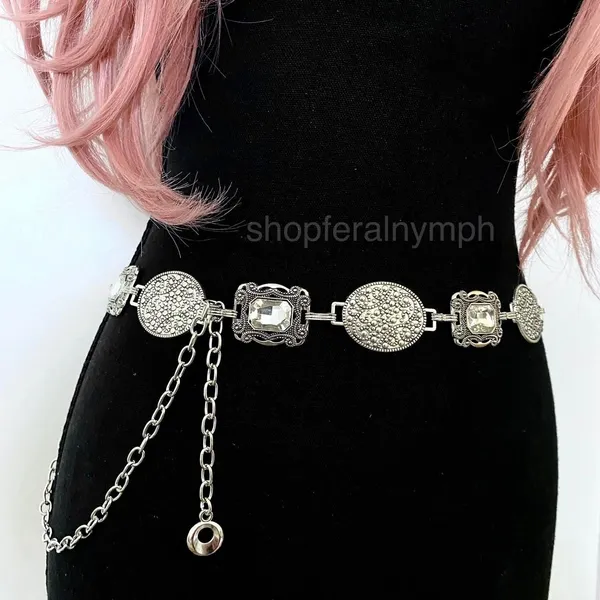 Silver Y2K Crystal Concho Medallion Chain Belt, Fits 24 to 46 Inches, X7GA1316 - Image 4