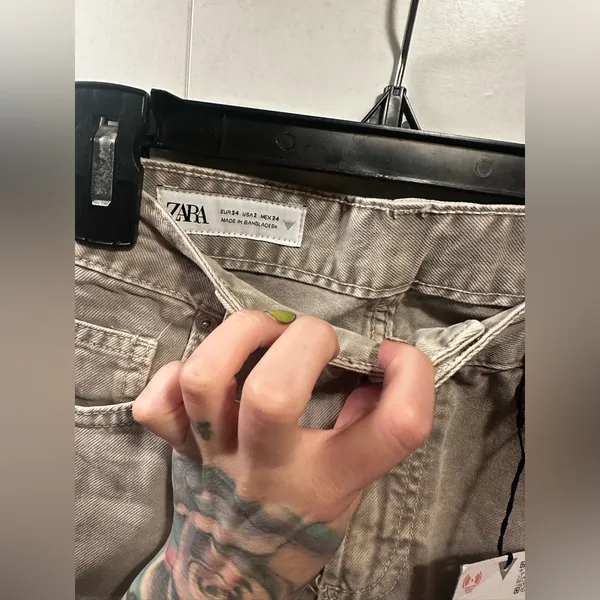 NWT ZARA Cargo Jeans - Image 3