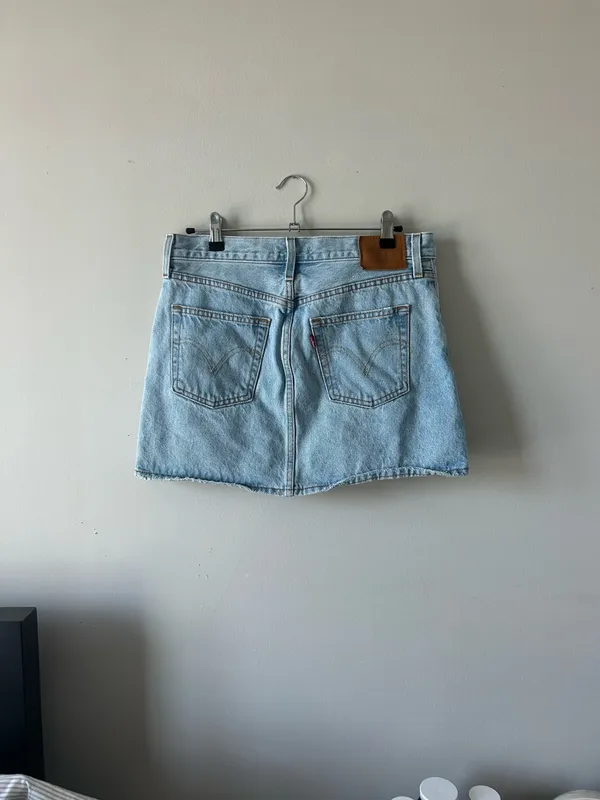 Levi’s Icon Skirt Denim Mini - Image 2