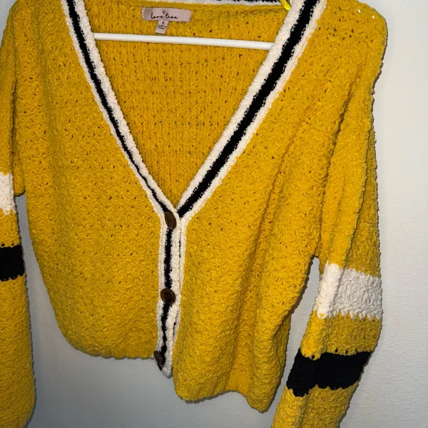 Cardigan Yellow - Image 2