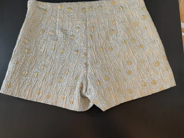 Trina Turk Metallic Brocade Shorts Gold & Silver with Hot Pink Lining Size 0 - Image 7