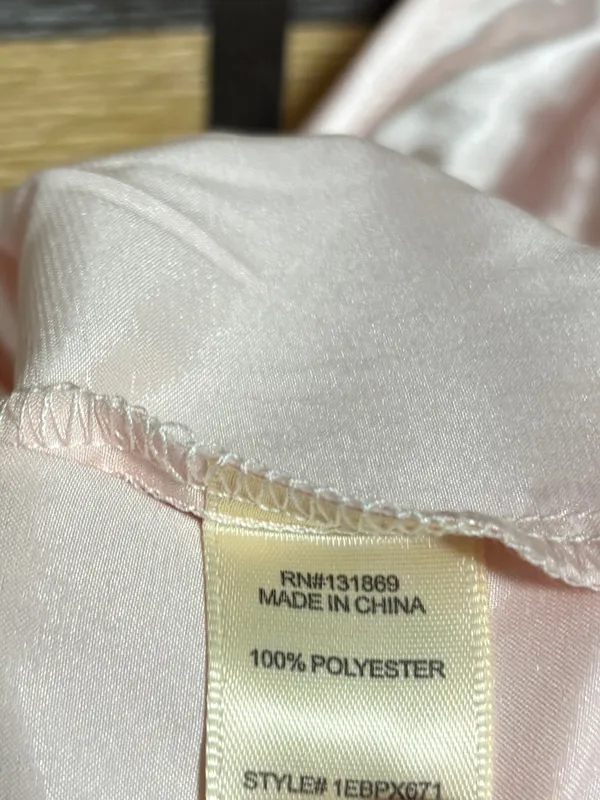 Thirty thirty pink satin cami size medium - Image 5