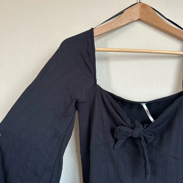 Free People Black Square Tie Neck Blouse - Image 6