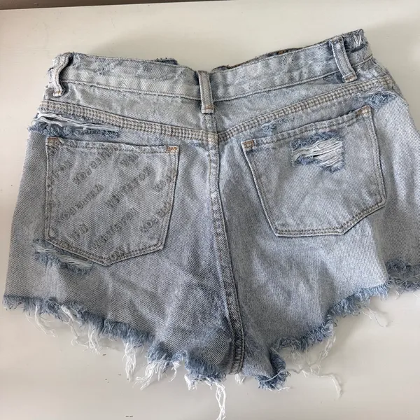 White Fox Boutique Denim Shorts - Image 3
