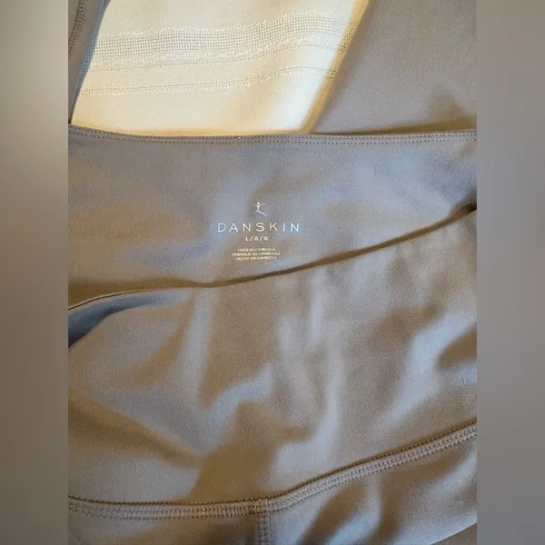 Danskin Taupe Leggings - Image 6
