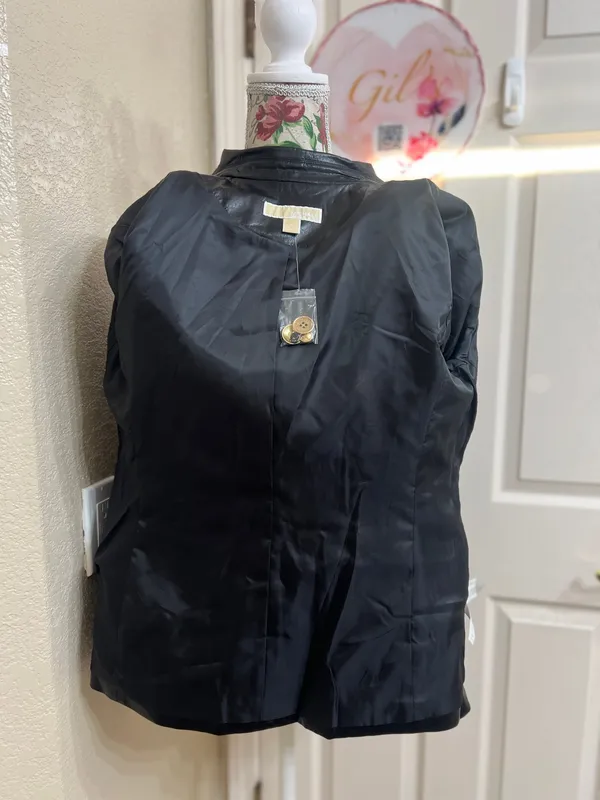 NWOT Michael Kors Faux Leather Double Breasted Blazer Black Size 8 - Image 5
