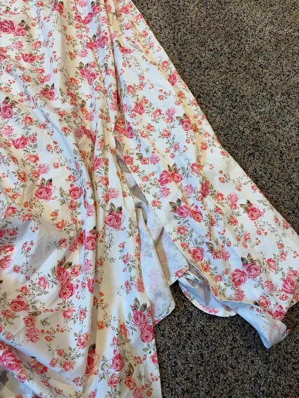 Pink and White Floral Maxi Dress - Image 2