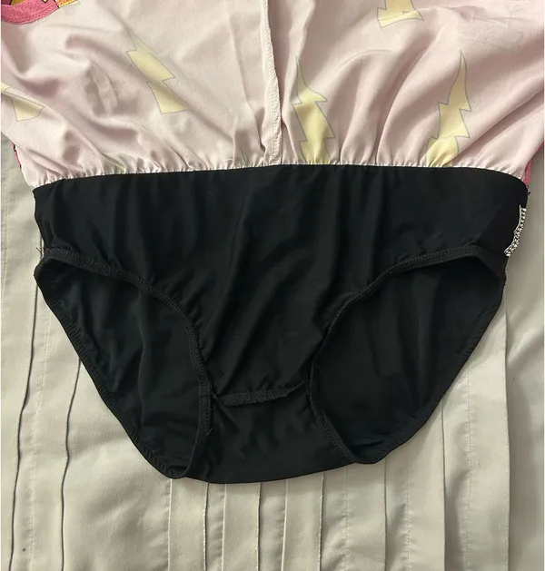 Chicken Leg Running Shorts Lightning Bolt Pink Size XS - Image 5