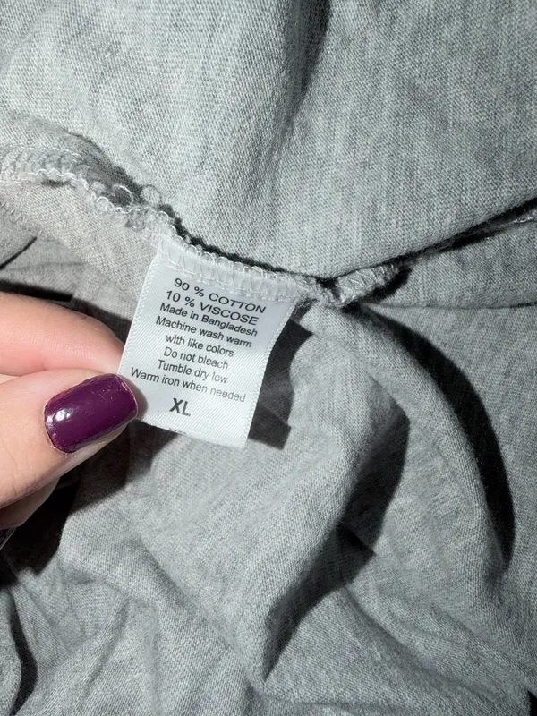 Harley-Davidson 2021 Embellished Hooded Pullover Graphic V-Neck San Antonio, Tx - Image 5