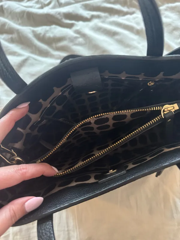 Kate Spade Purse - Image 5