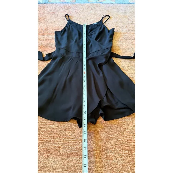 Express Black Wrap Romper Skort Adjustable Straps Size 6 - Image 5