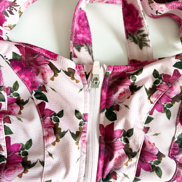 SHEFIT Womens Ultimate Luxe Pink Floral High Impact Posture Sports Bra Size M - Image 3