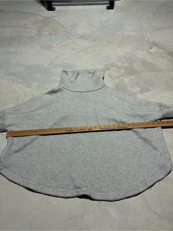 Free people free-est Light Gray Funnel Neck Sweatshirt medium - Image 5