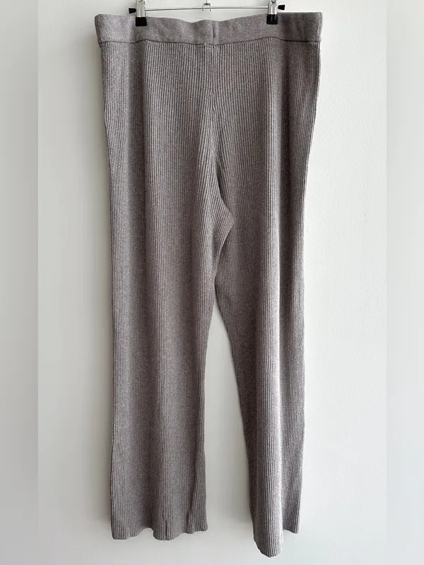 GAP Women’s Ribbed Stretch Waist Flared Pants, Taupe, Size Large - Image 8