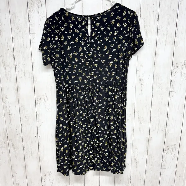 Old‎ Navy Dress Women Size Medium Black Dainty Floral Short Sleeve T-Shirt Mini - Image 2