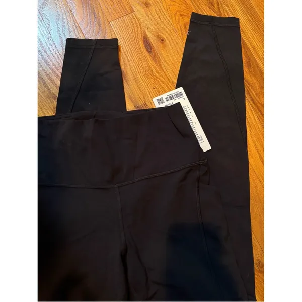 NWT $128 New sz 8 black lululemon align leggings with pockets 28” - Image 2