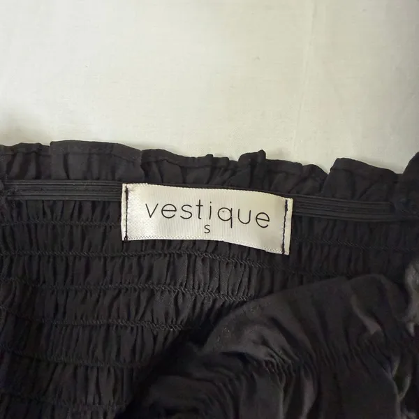 Vestique Women Black Smocked‎ Ruffle Strap Romper Small Cottage Core Casual Chic - Image 5