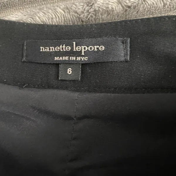 nanette lapore grey/black classic office siren textured sheath dress Size 6 - Image 8