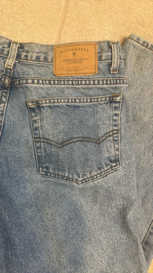 American Eagle Outfitters (Dungarees) - Image 4