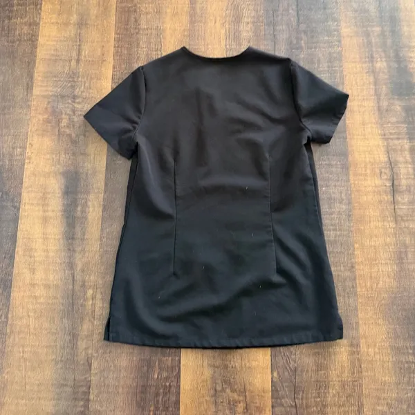 FIGS Casma Three Pocket Scrub Top Black Gray Size XXS - Image 4