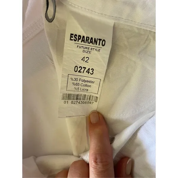 NWT ESPARANTO Bedazzled High Rise White Jeans - Image 5