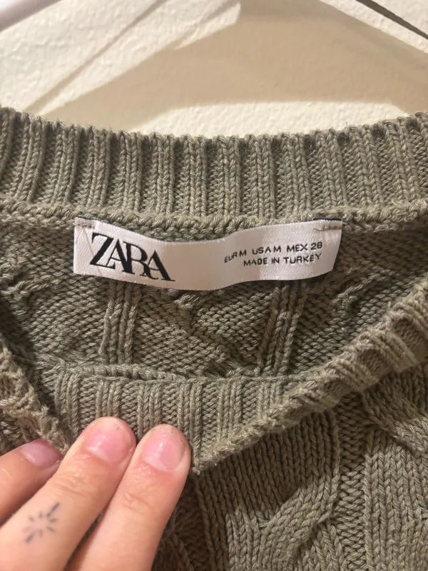 ZARA Cropped Sweater Long Sleeve - Image 2