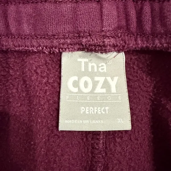 Aritzia TNA Cozy Fleece Perfect Sweatpant in Purple, Size XL - Image 3