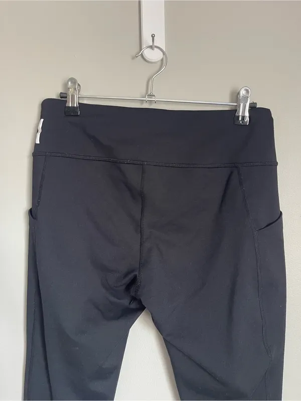 ZELLA | Black Leggings with Side Pockets Sz M - Image 5